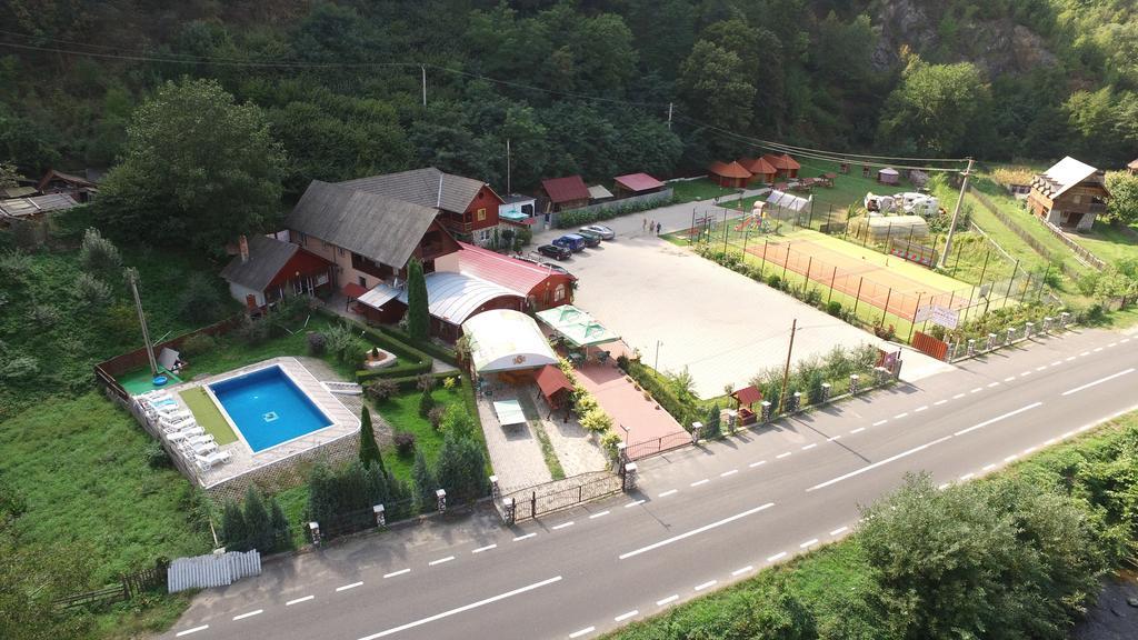 Podul Cetatii Hotel Sebesel Exterior photo